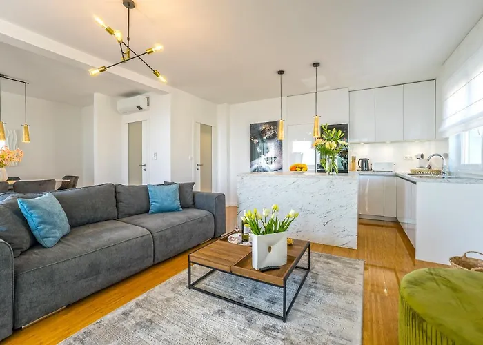 Penthouse Apartment Perla With Jacuzzi