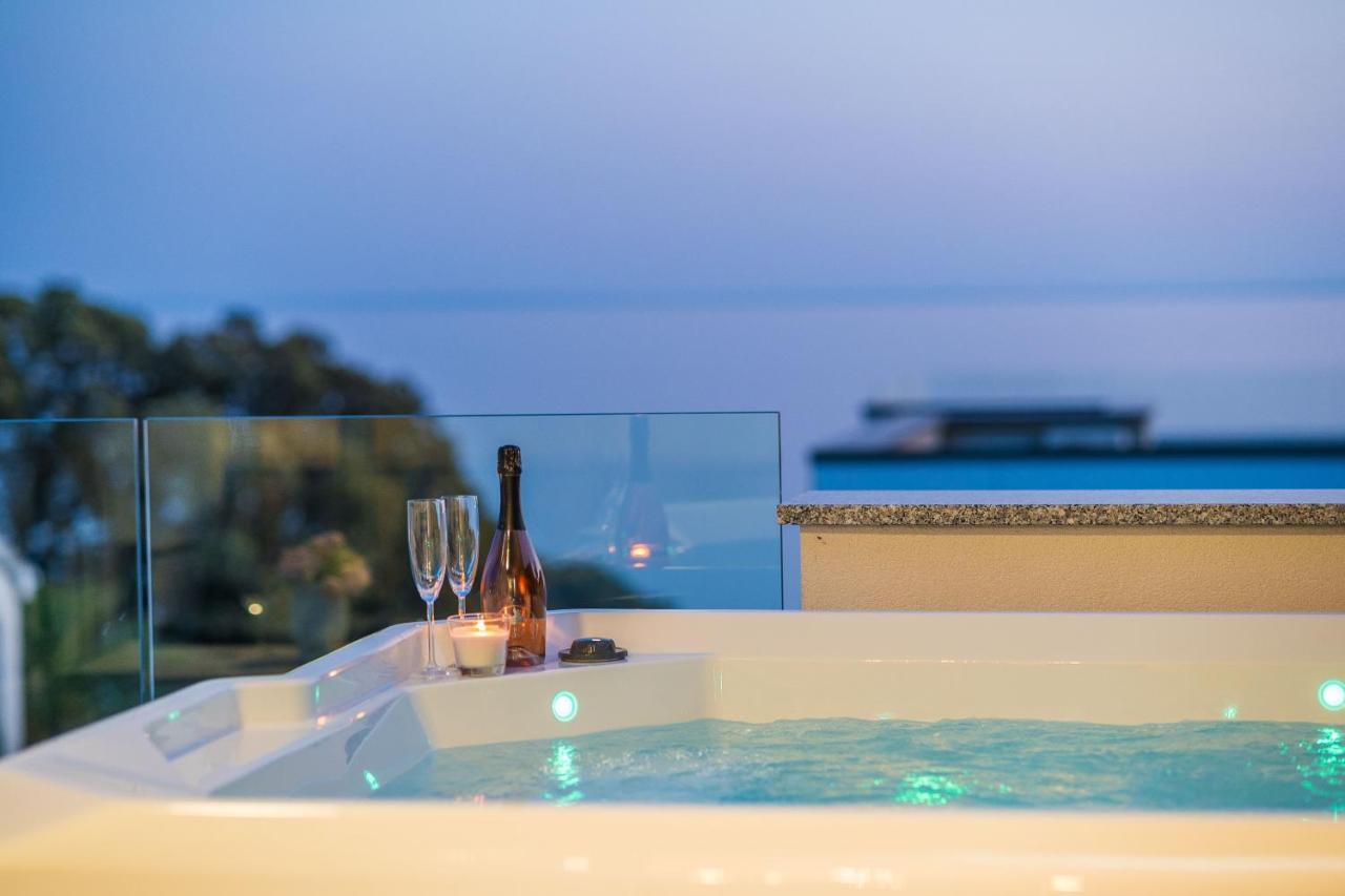 Penthouse Perla With Jacuzzi Apartment